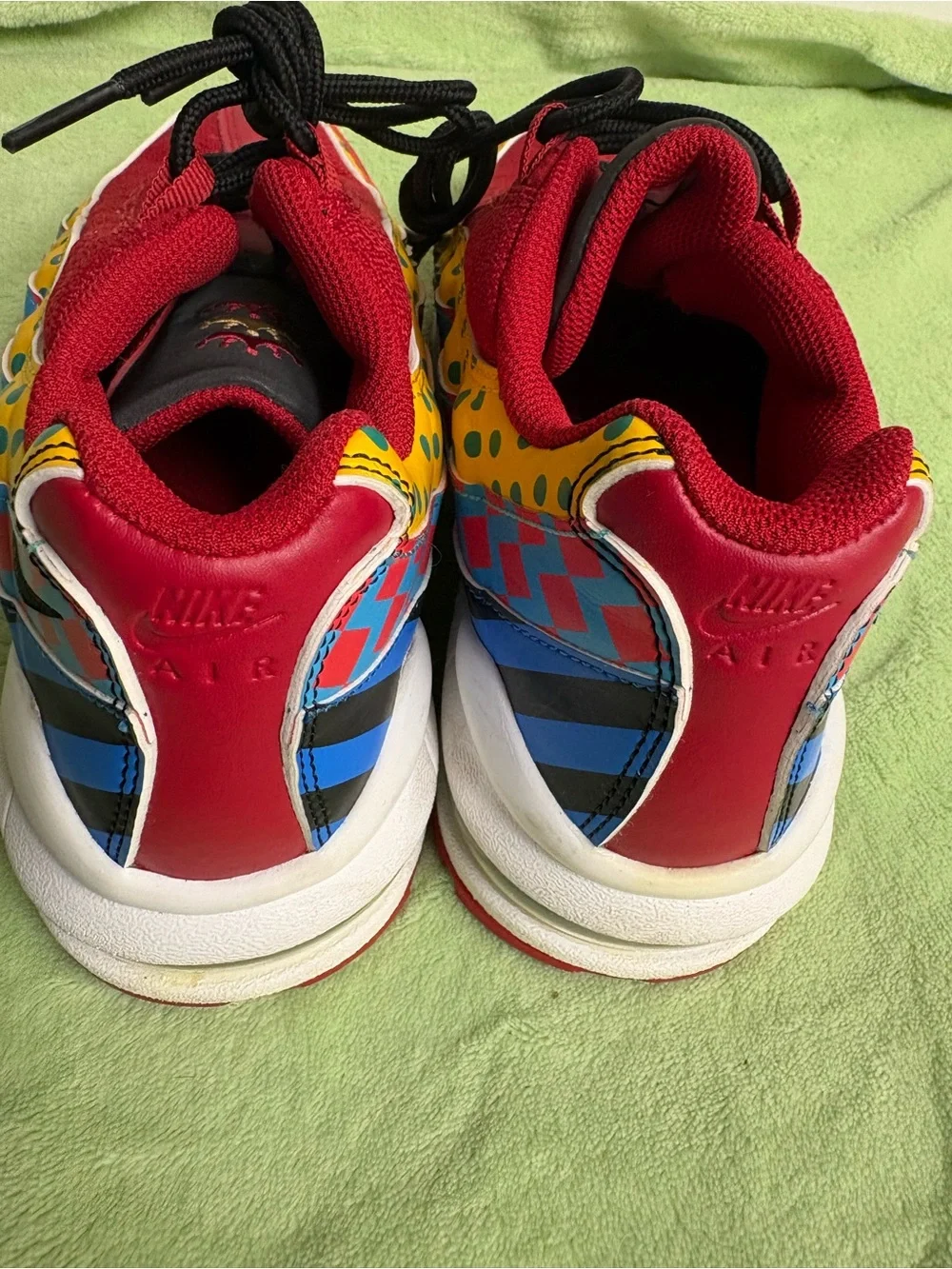 Women’s Nike AirMax Red Fashion Sneakers with Multicolor Accent